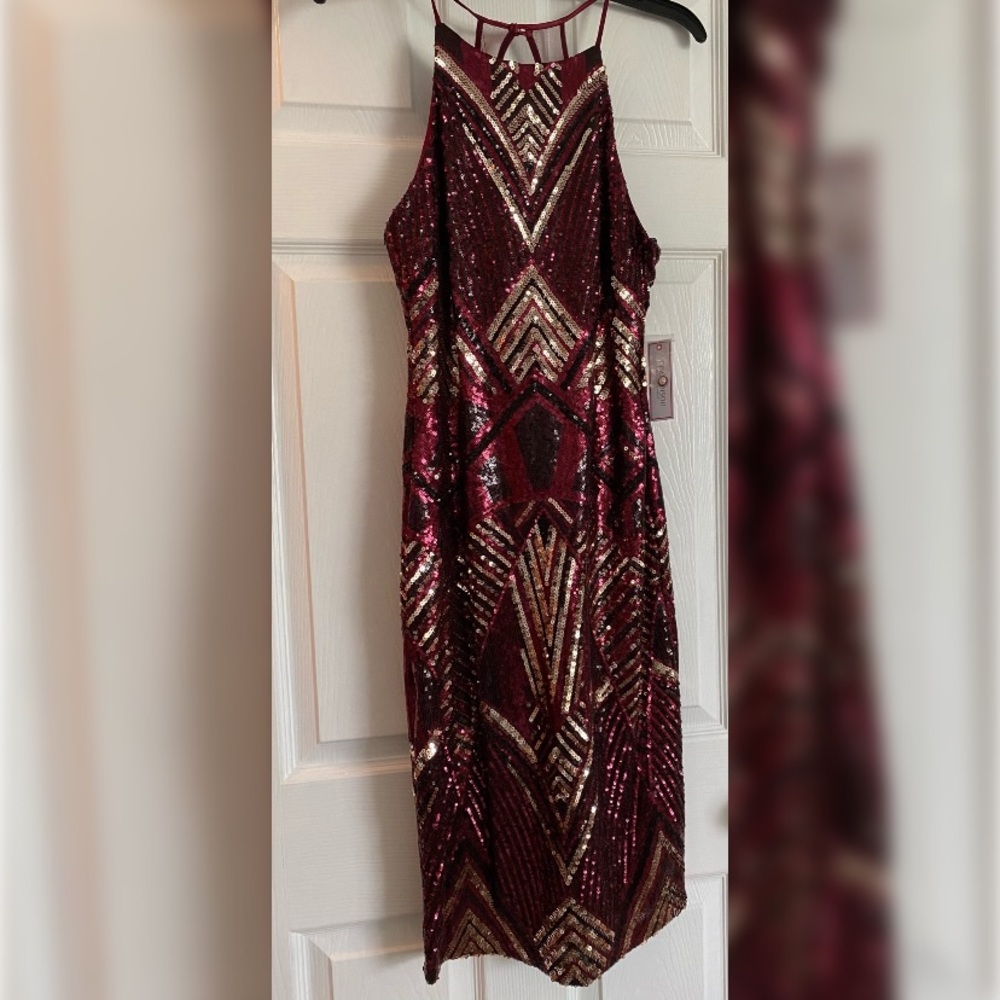 Formal knee length dress size 8 sequins